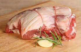 SHOULDER ROAST LAMB / Per Kilo